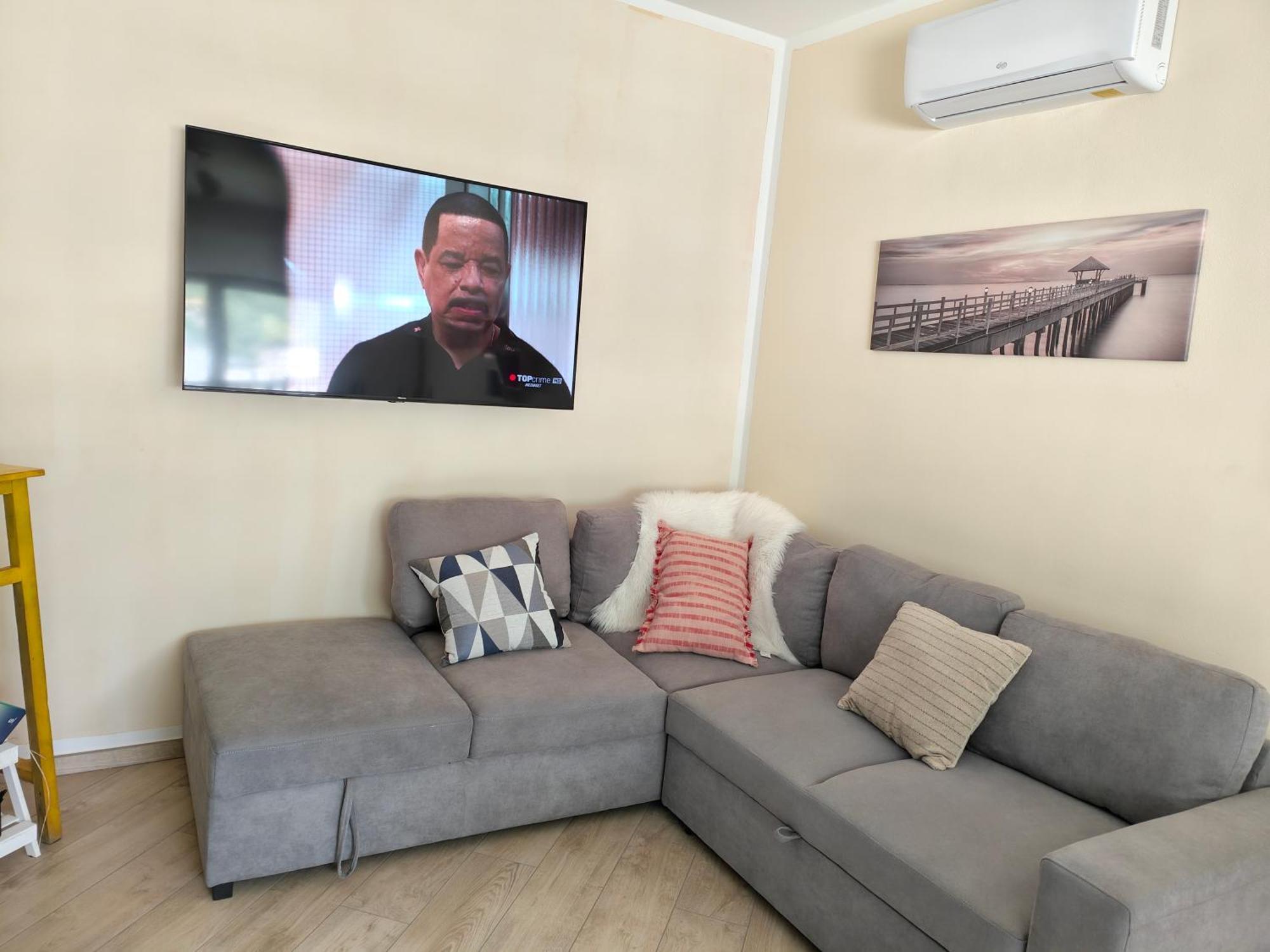 Alfiume B Apartment Tirano Bagian luar foto